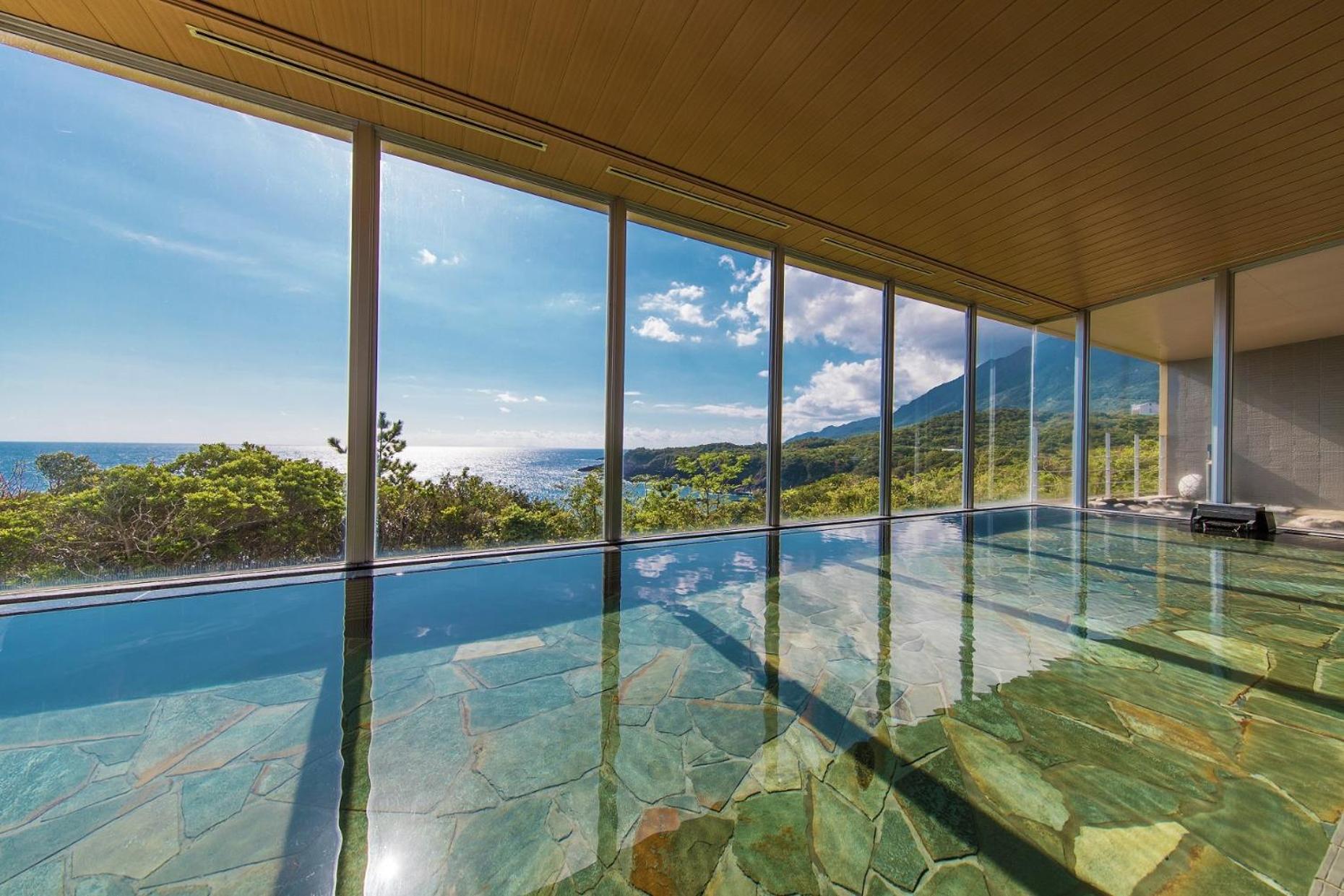 Hotel Samana Yakushima 3*